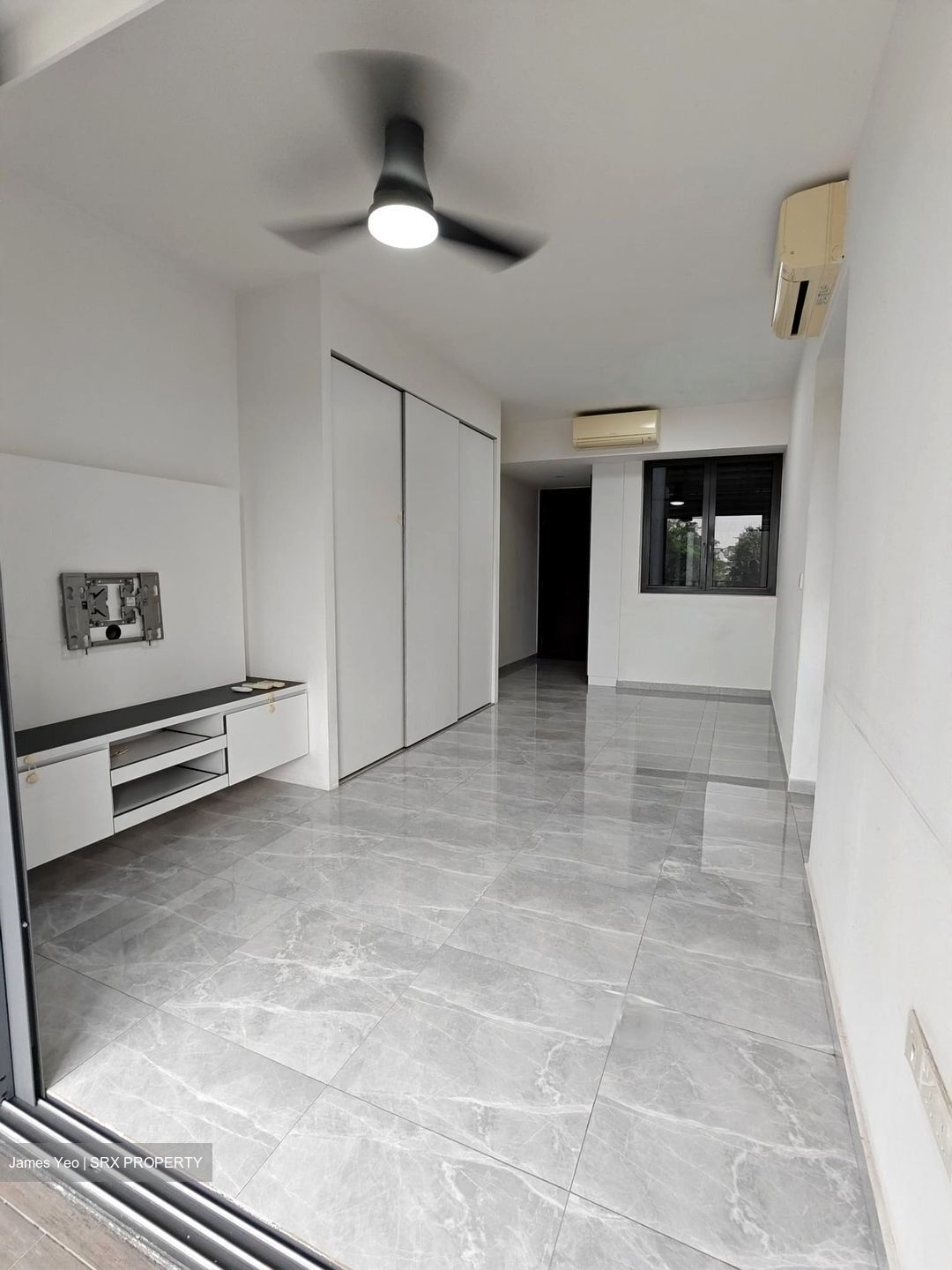 The Brownstone (D27), Condominium #558142961